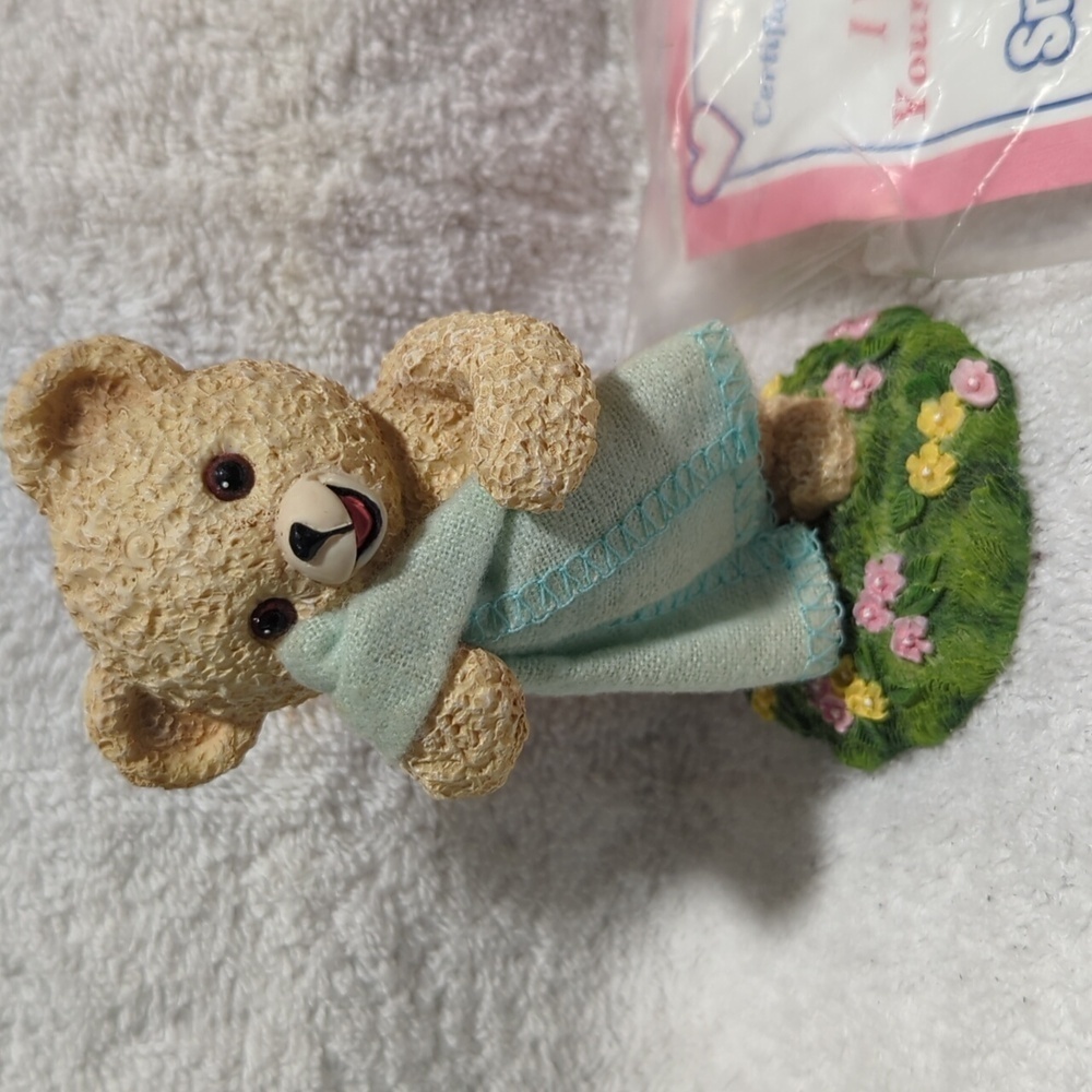 Snuggle I Want To Be Your Snuggle Bear Resin Figurine - Vintage 1998